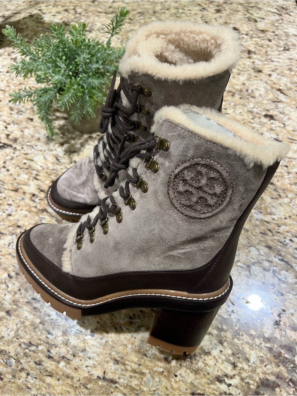 Tory Burch Miller Brown Leather Suede Lace Up High Block Heel Combat Boots 8M